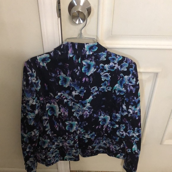 Jacket - Picture 2 of 2